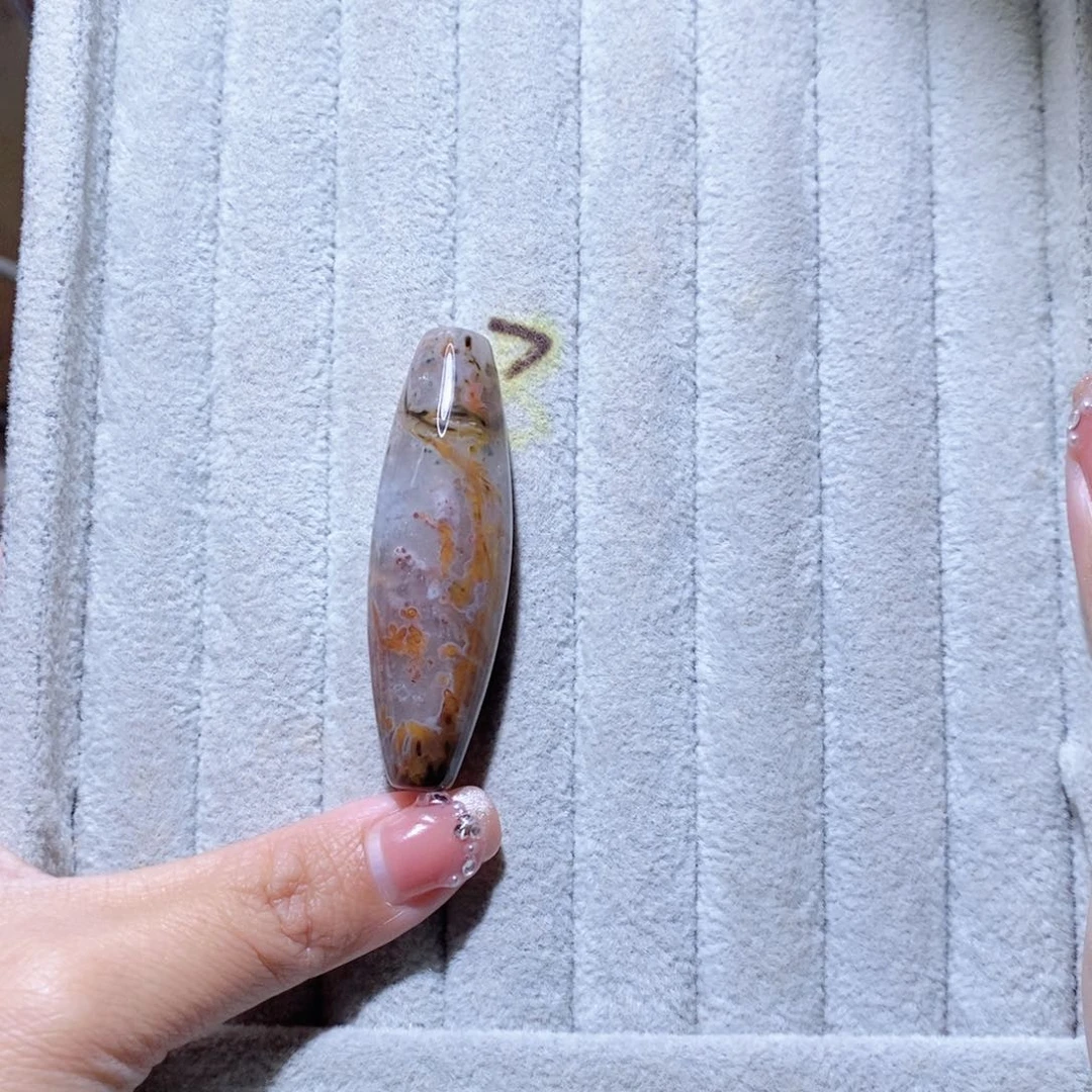 未镶嵌颈饰玛瑙/玉髓