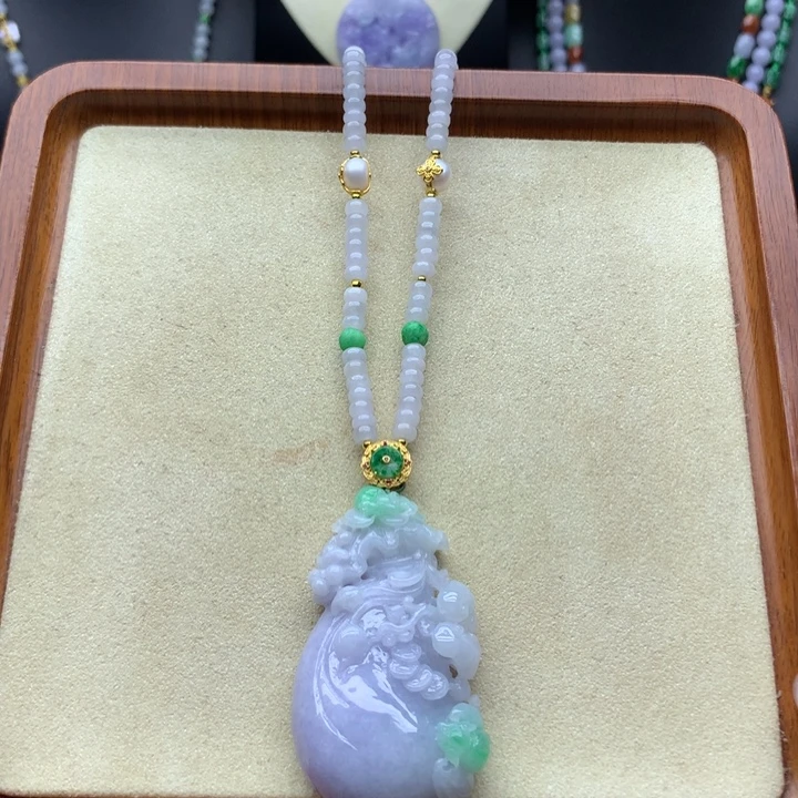 颈饰未镶嵌翡翠翡翠钱袋子