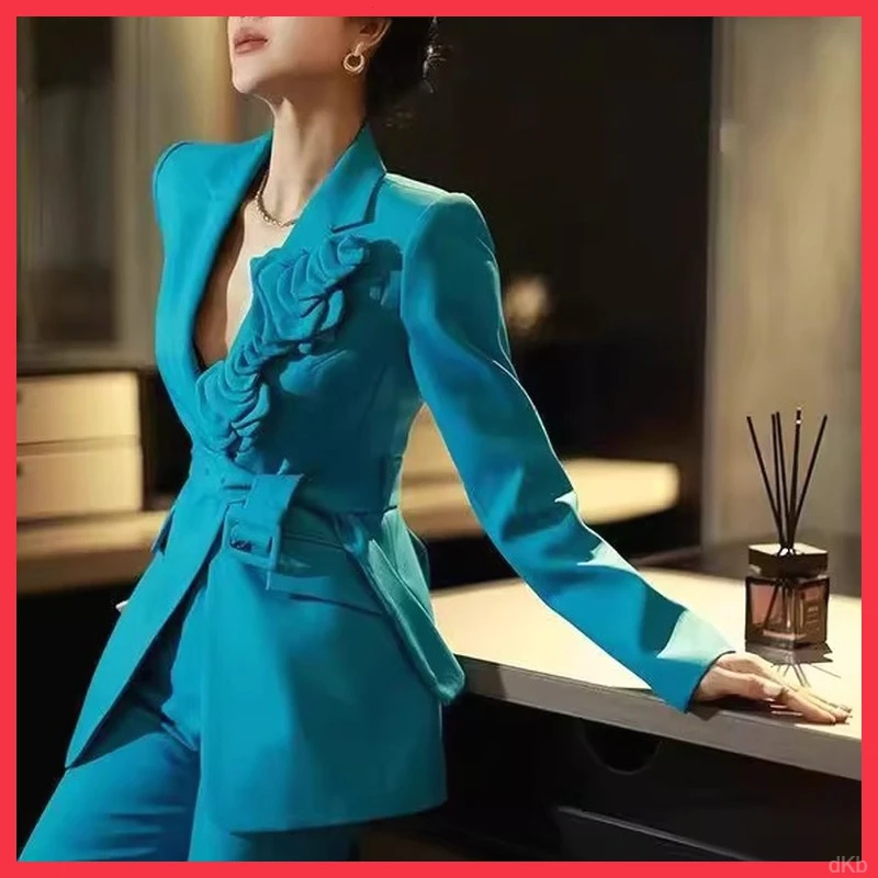 立体订花秋季时尚气质高级感西服法式两件套名缕女装修身显瘦套装