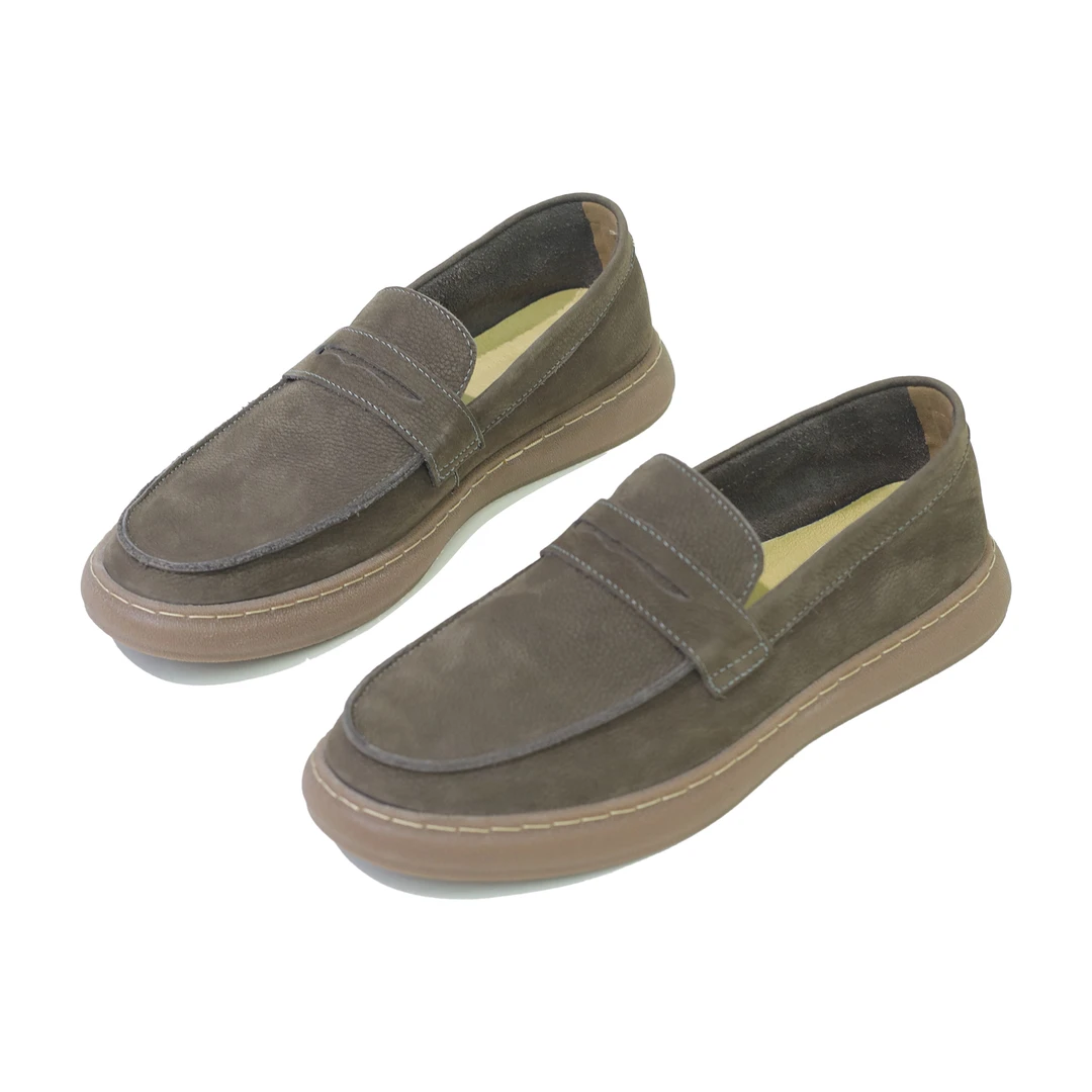 4.8牛皮一脚蹬运动商务复古休闲皮鞋2033