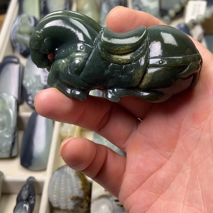 颈饰未镶嵌和田玉8