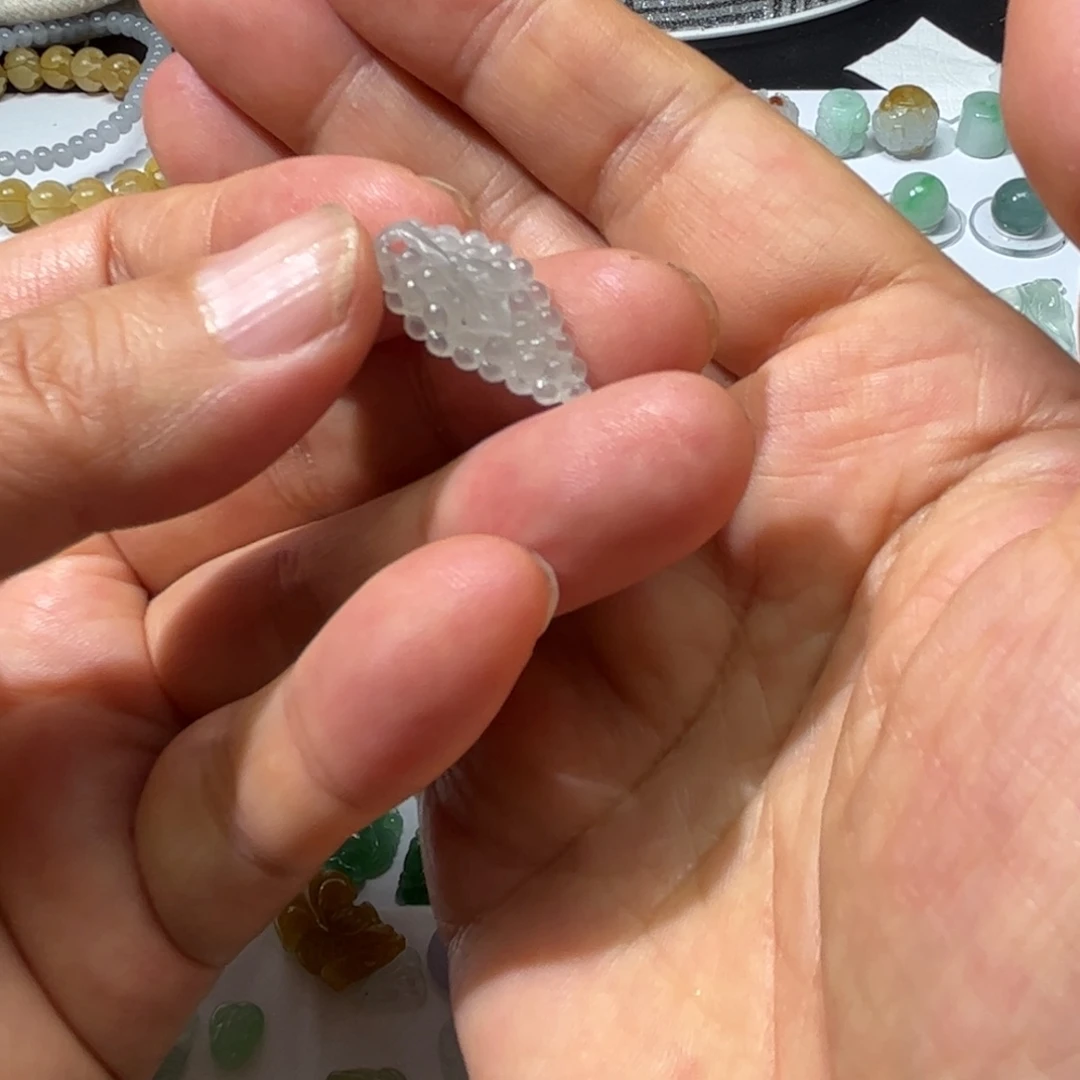 未镶嵌定制翡翠葡萄