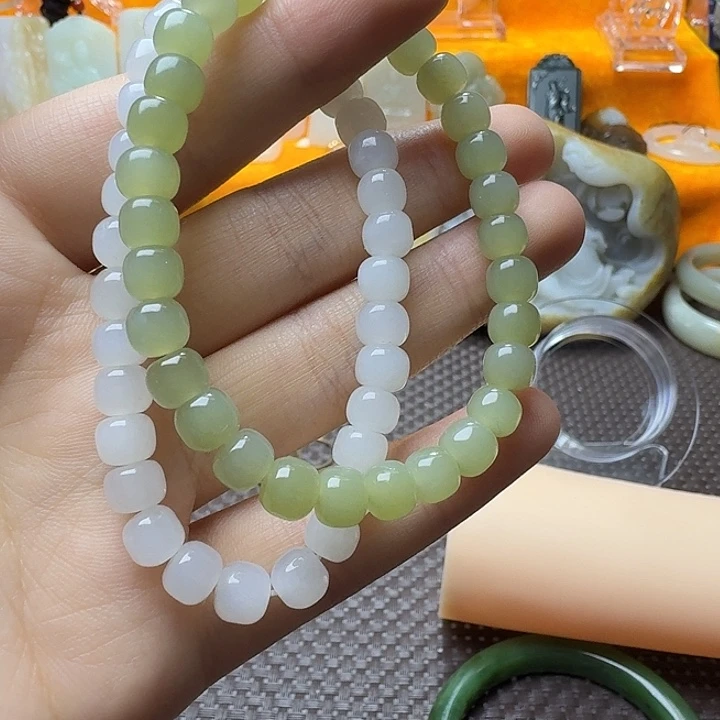 沐***金和田玉（糖玉）未镶嵌手链