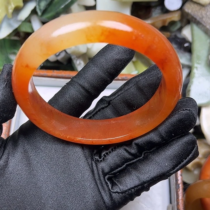 未镶嵌手镯和田玉66