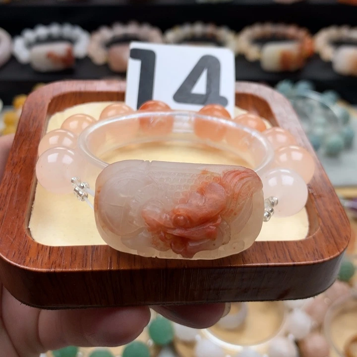 石英质玉手链未镶嵌