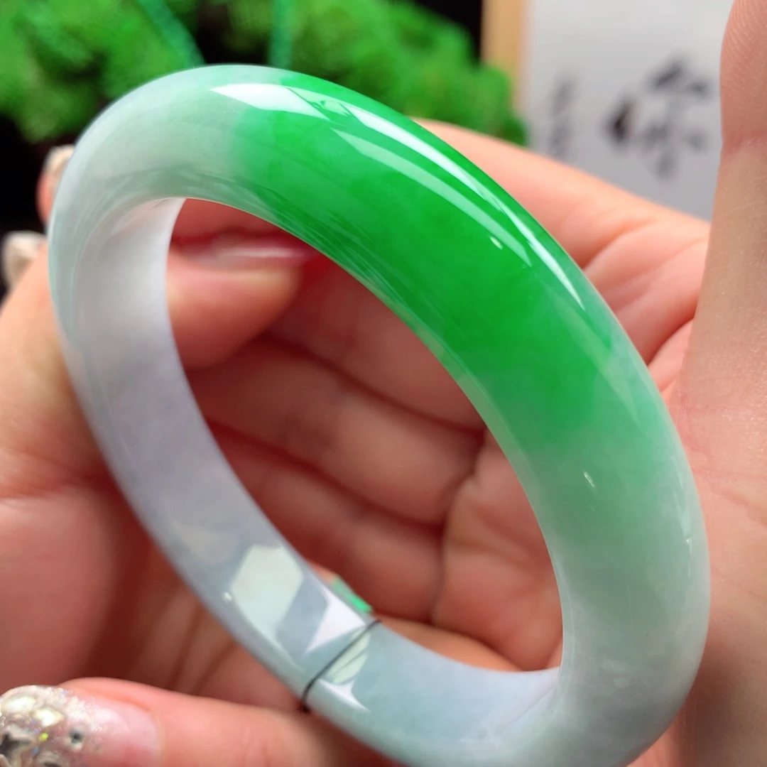 未镶嵌手镯翡翠缅甸60圈口