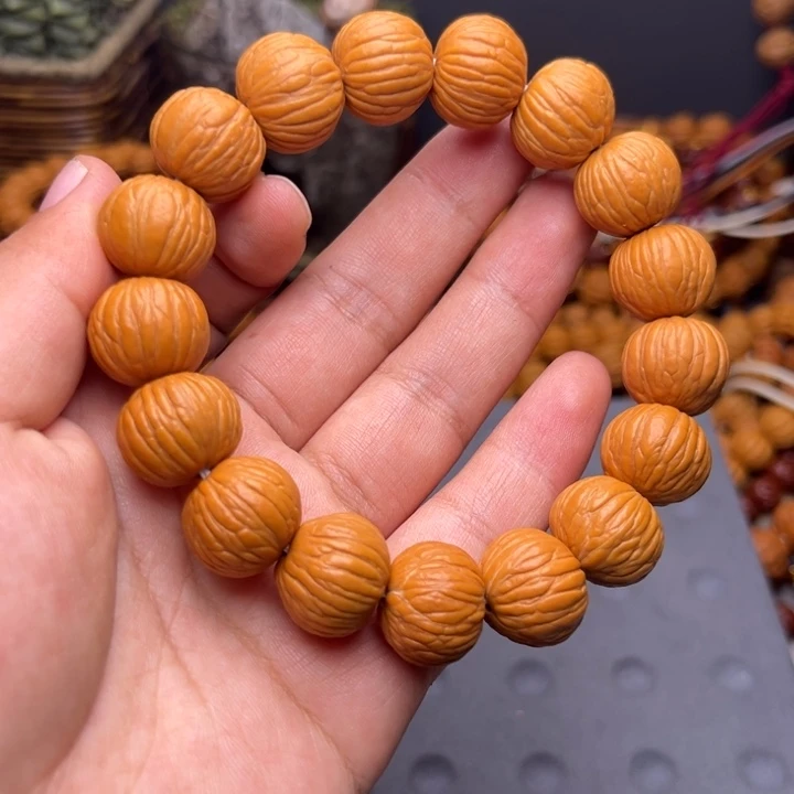 猴头核桃吊坠1.5 1.6土豪