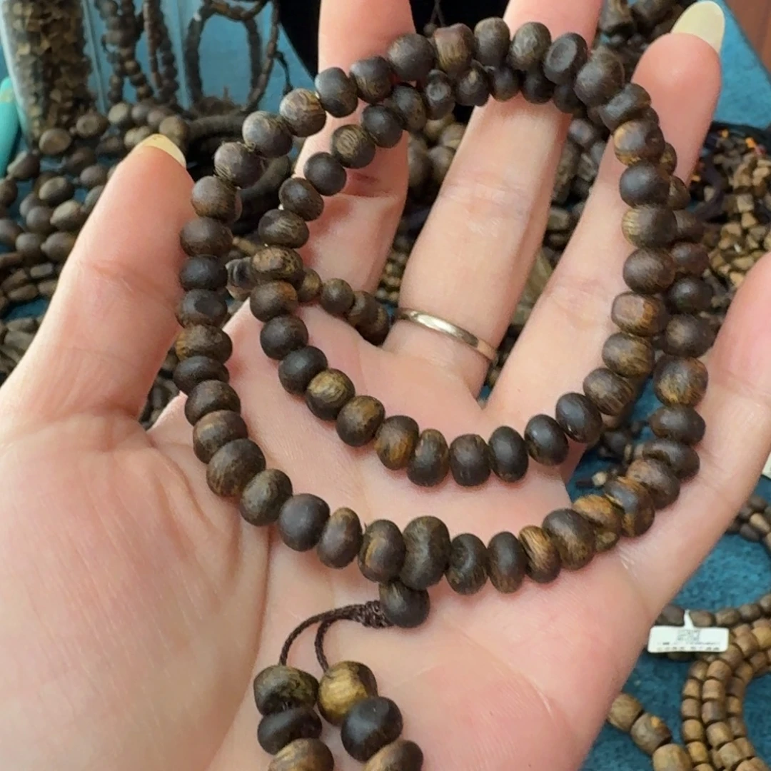 沉香手串紫罗兰虫漏卡7-11克多样性发货一条