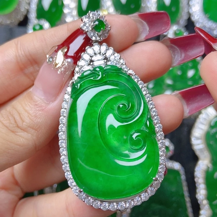 翡翠颈饰银S925镶嵌