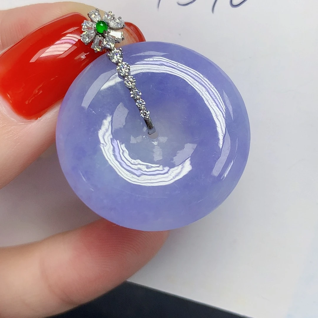 颈饰18K金镶嵌翡翠清**兰