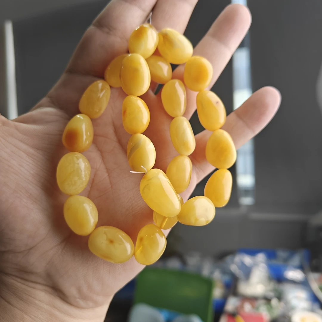 焦皮料鸡油黄天然红皮蜜蜡随形单圈手串多样性发一