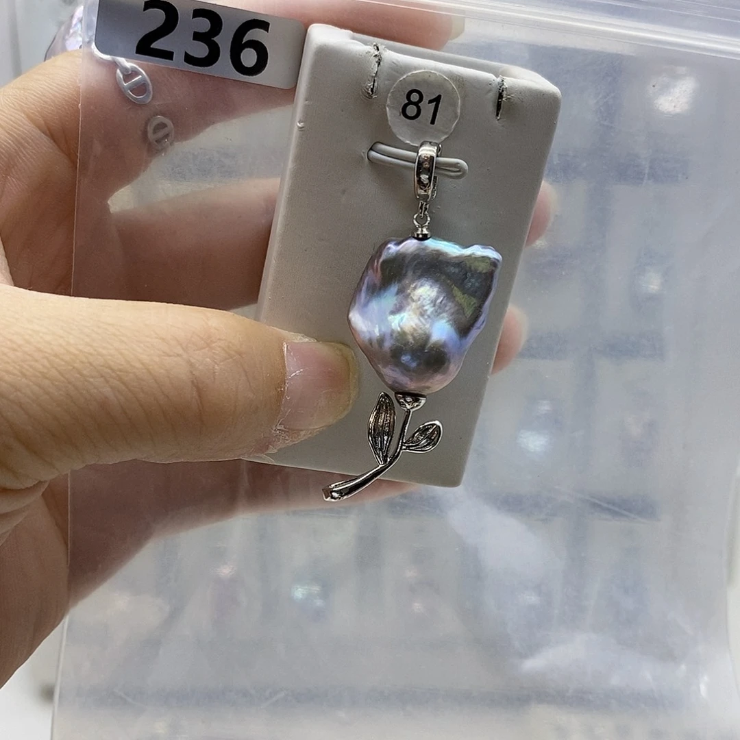 合金耳饰淡水珍珠