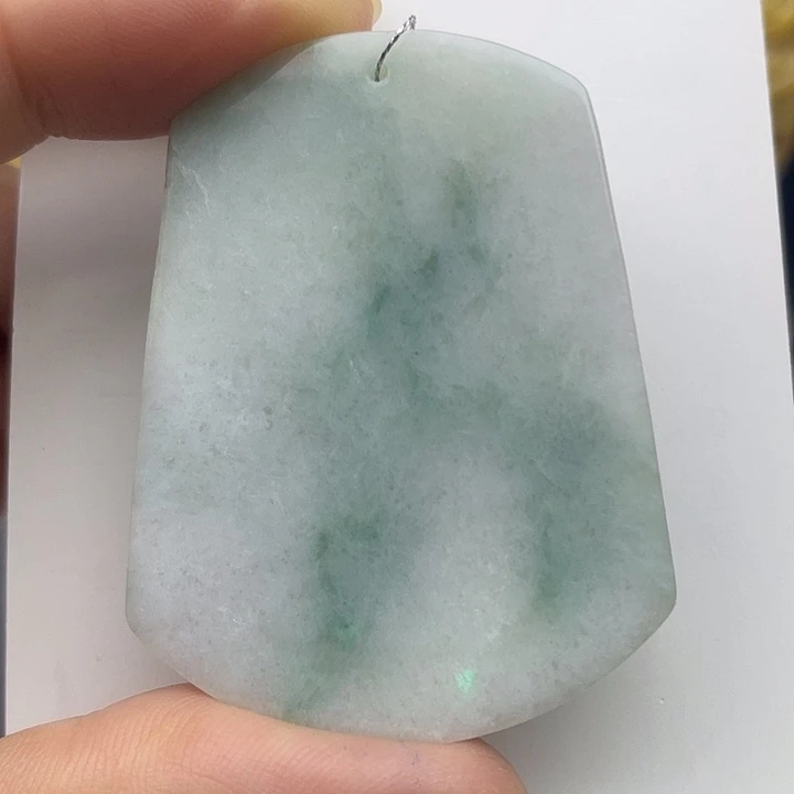 翡翠未镶嵌颈饰天然翡翠