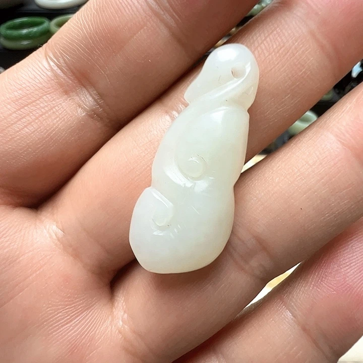 未镶嵌和田玉（糖玉）珠宝半成品