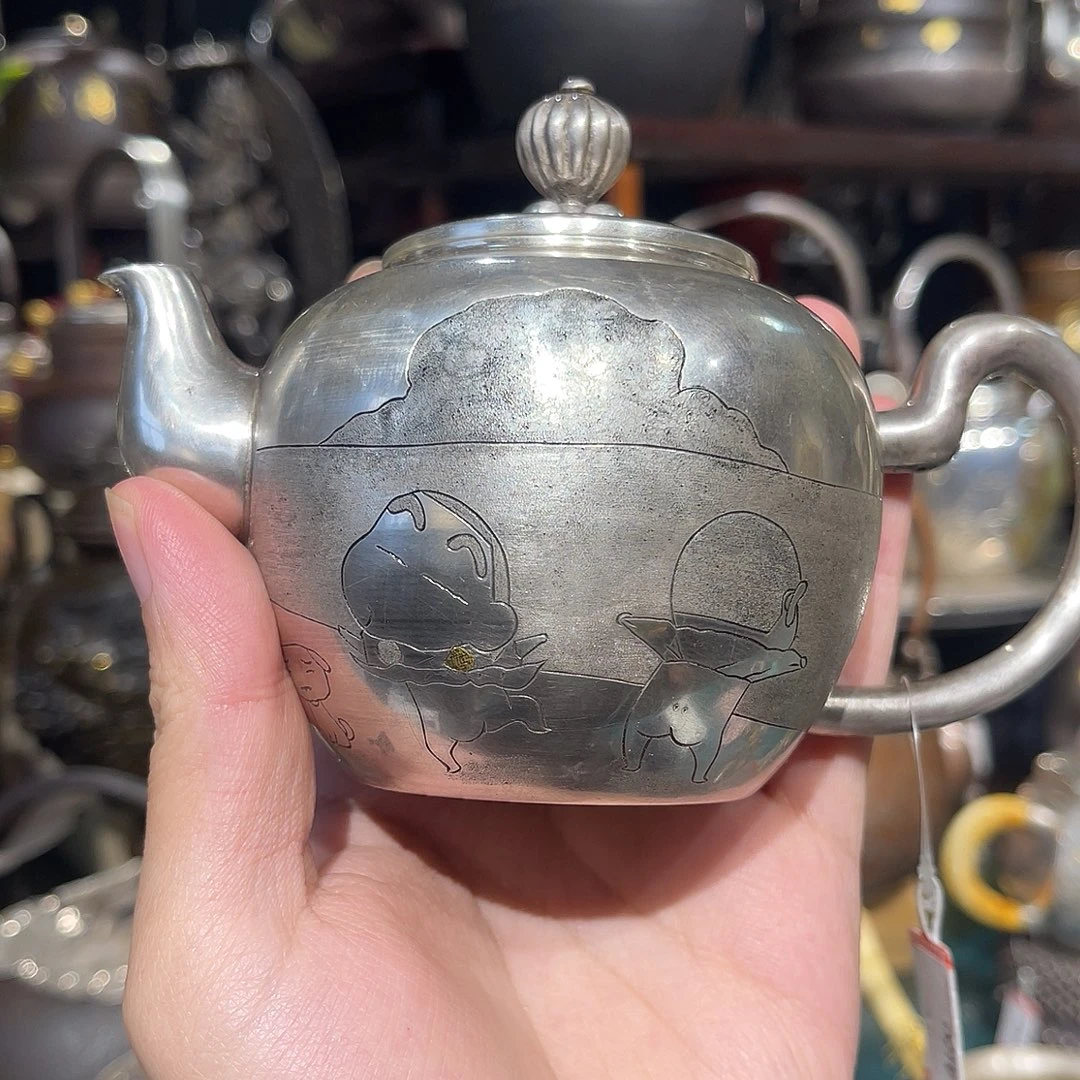 何***扇纯银名家作品欣赏