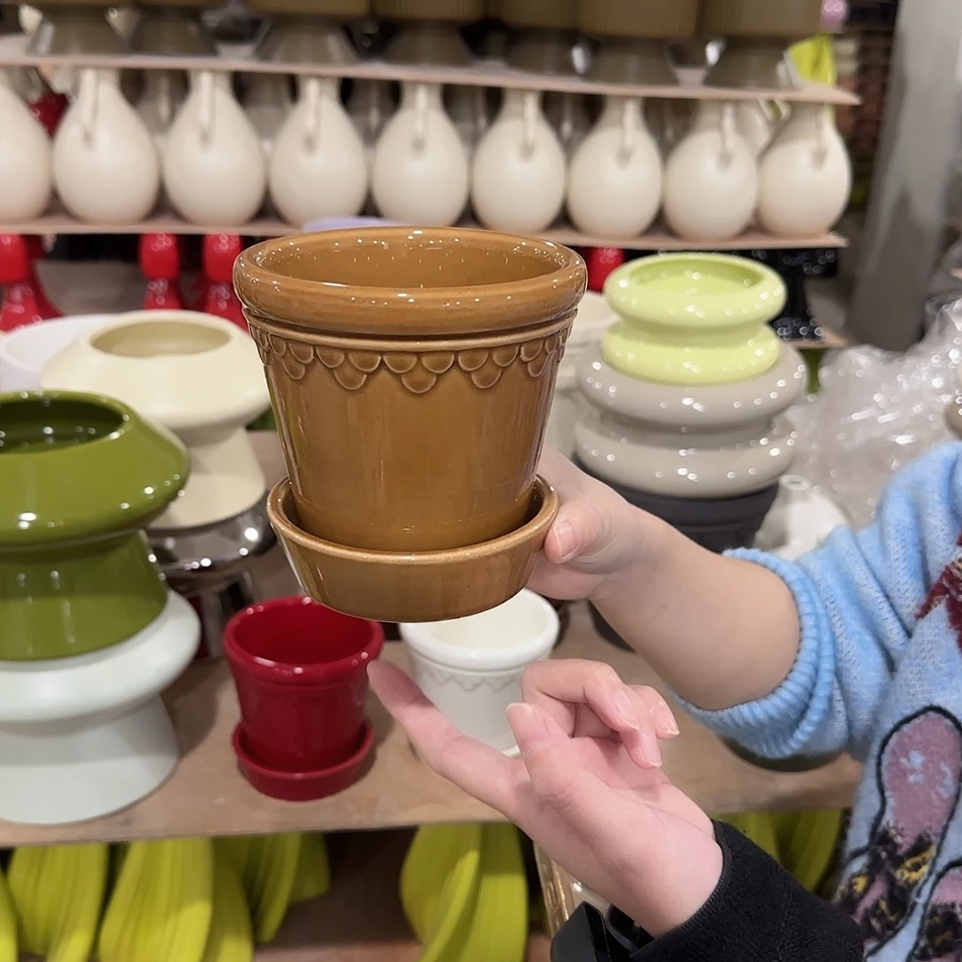 b4焦糖色带托花盆花盆花盆