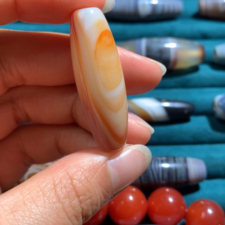 未镶嵌玛瑙/玉髓珠宝奇石