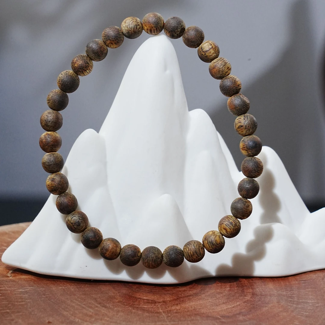 海南白奇楠满油沉香手串0.6cm3.65g 250801026 C