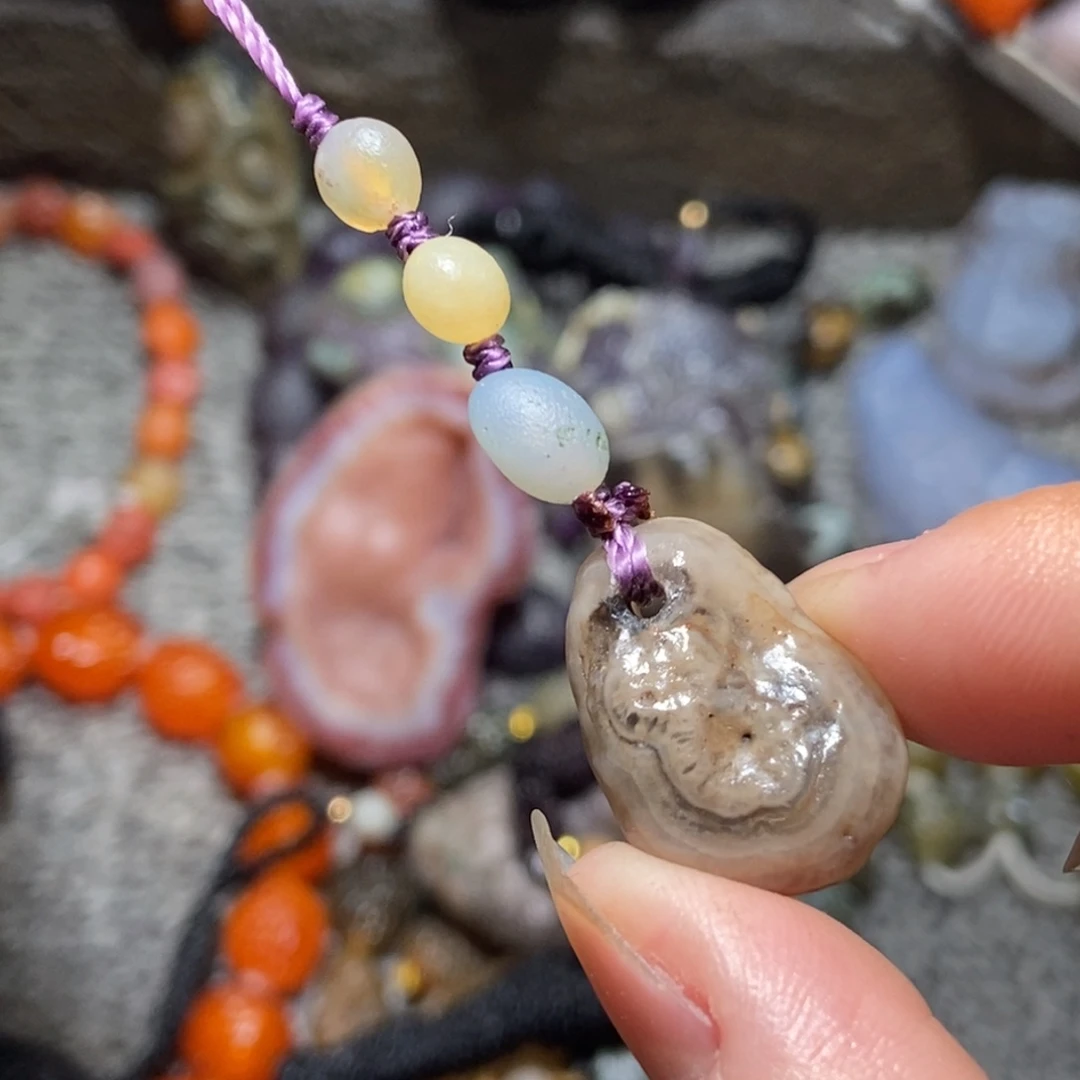 未镶嵌玛瑙/玉髓珠宝半成品