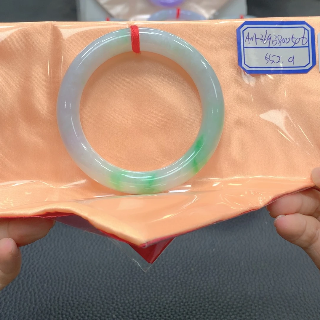 翡翠未镶嵌手镯10