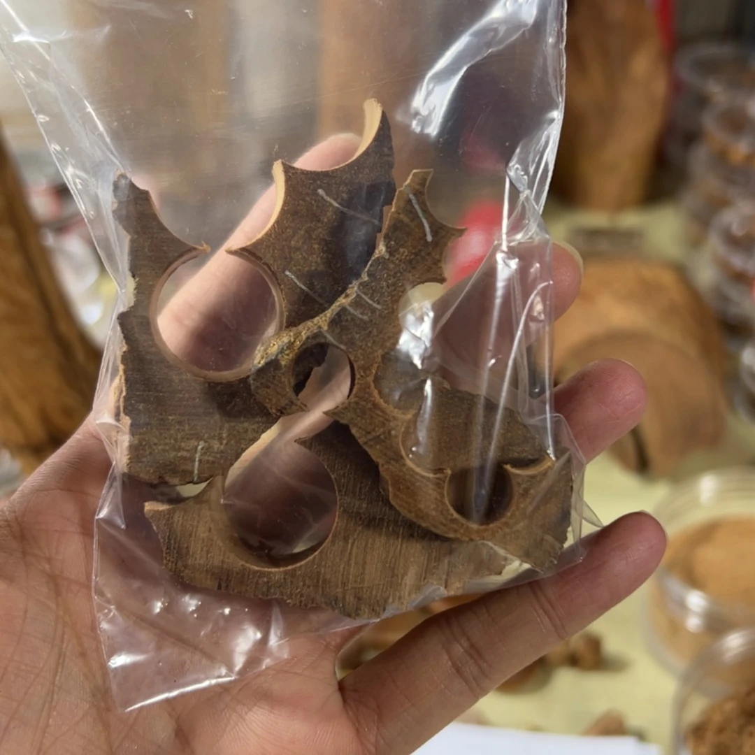 【闪购商品】檀香木其他?****签定制，50克顶老碎料