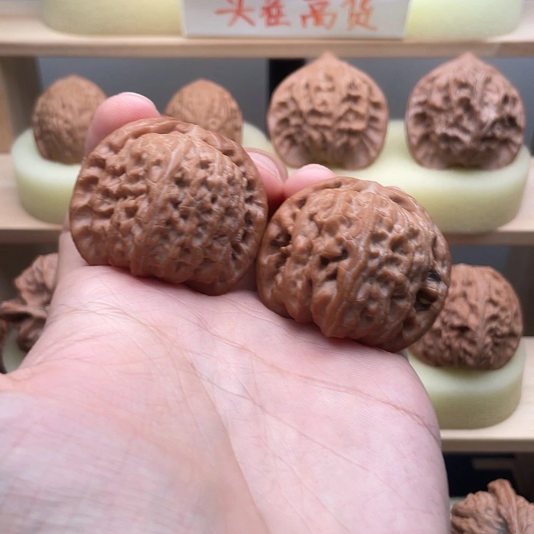吊坠文玩核桃专***842全品白狮子