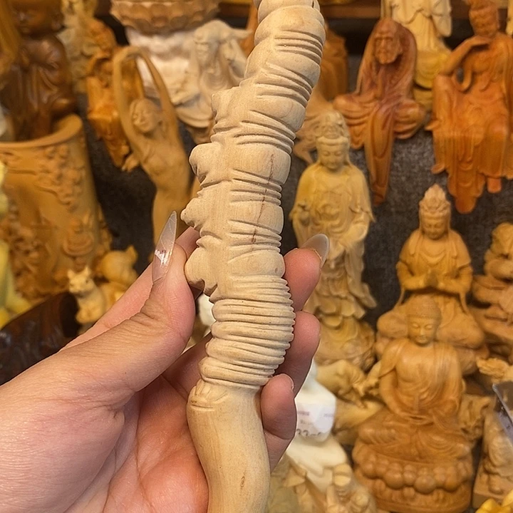 黄杨木黄杨木冬虫夏草瑕疵