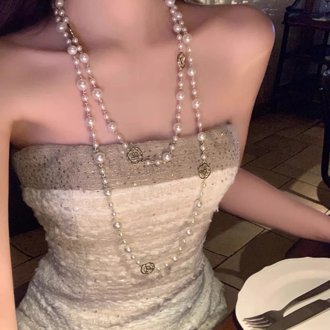 铜合金项链 矜贵小香风长款山茶花珍珠项链女款高级感叠戴锁骨链