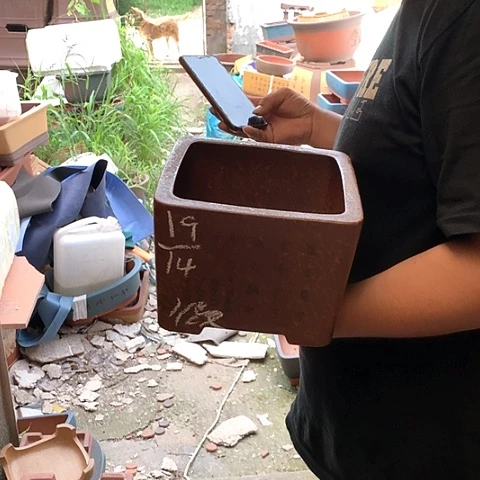 紫砂花盆手工制作