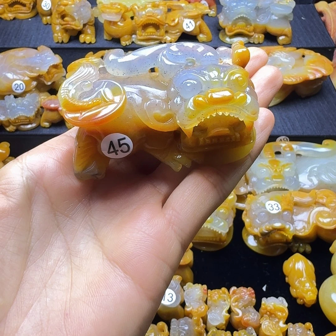 石英质玉（黄龙玉）未镶嵌手把件