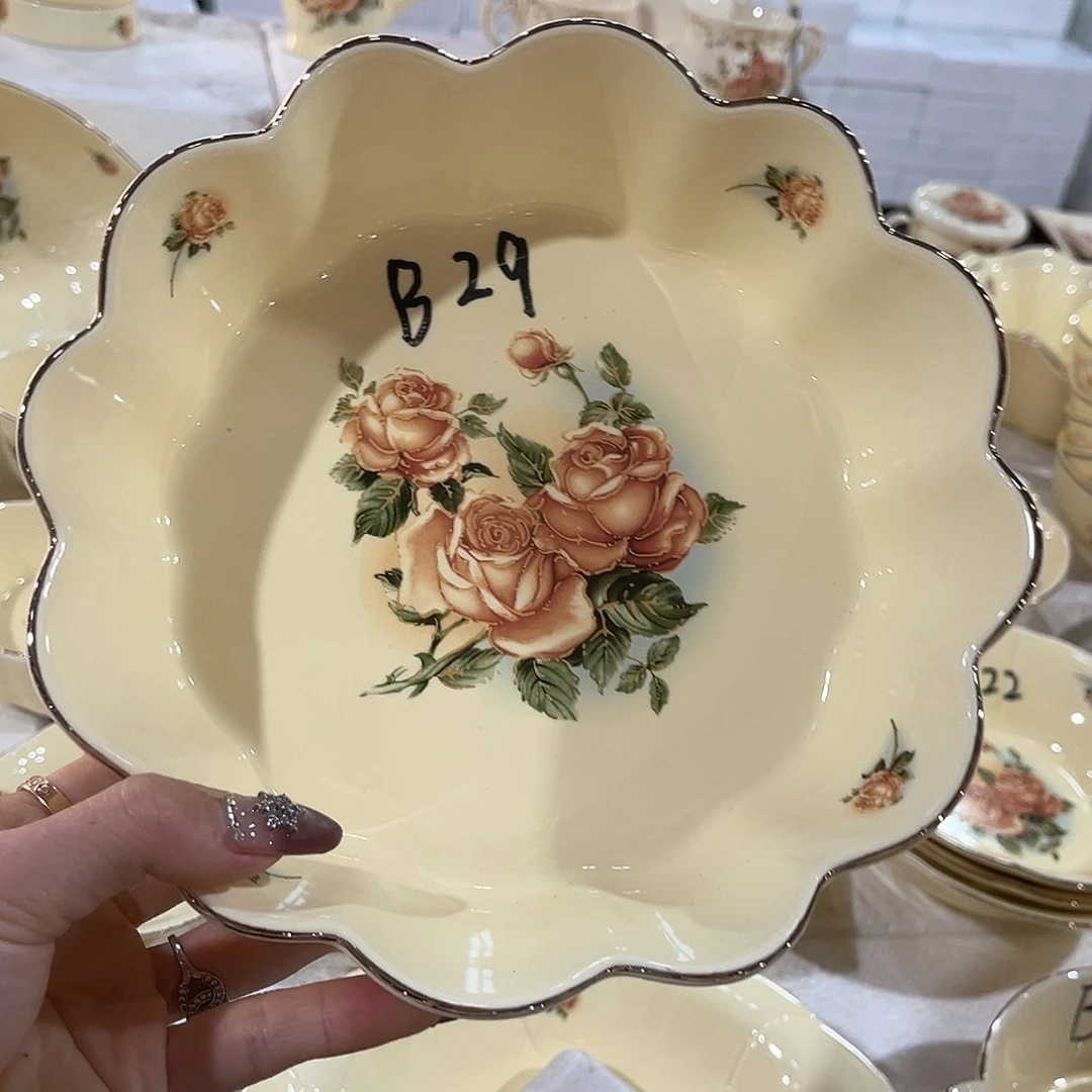 高端陶瓷…………………1个