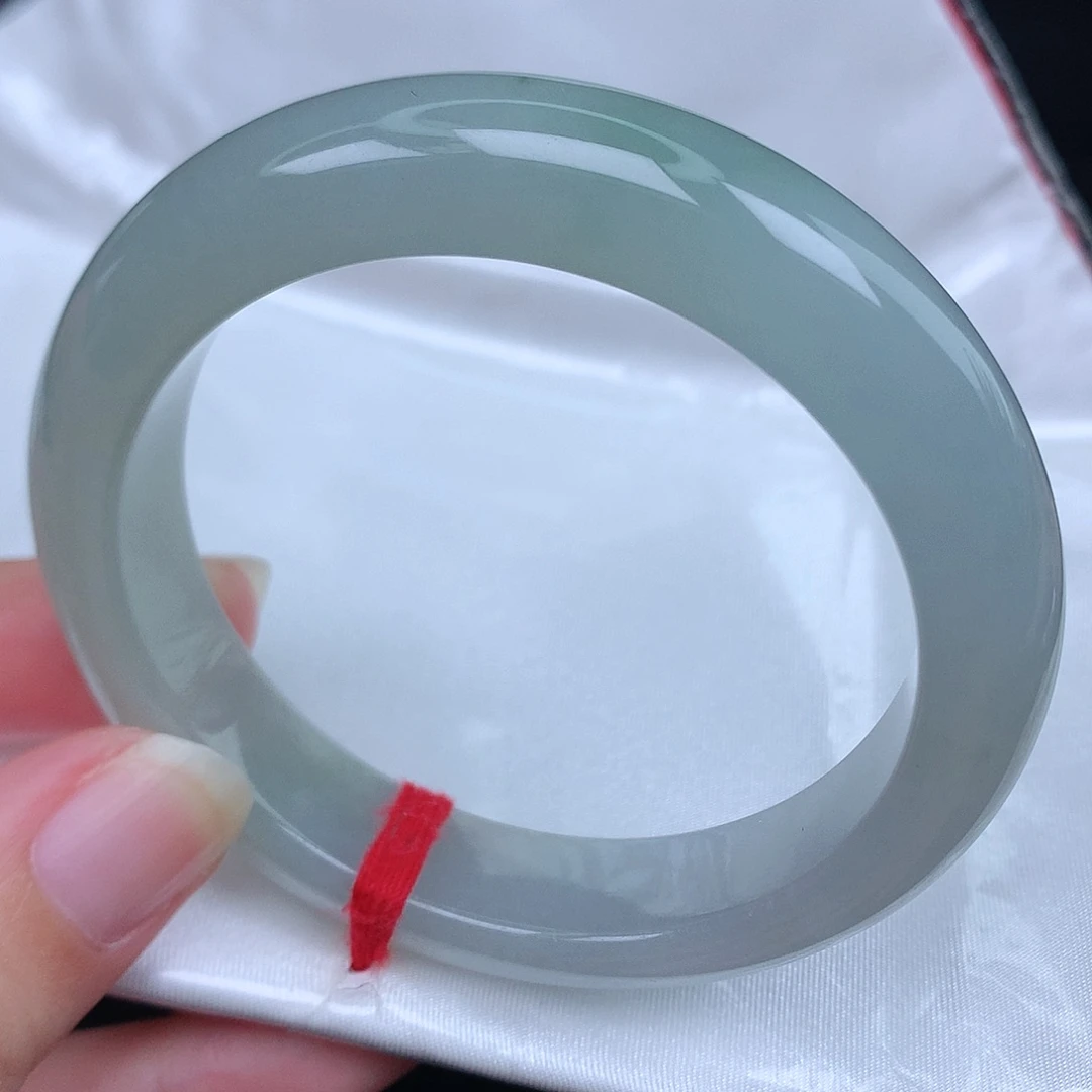 未镶嵌手镯翡翠天然