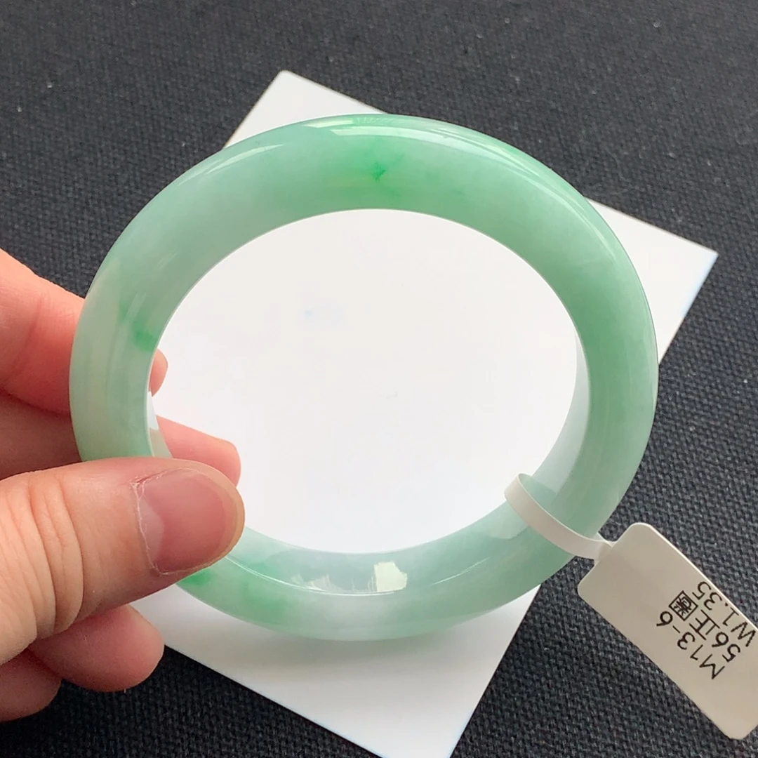 翡翠未镶嵌手镯10号