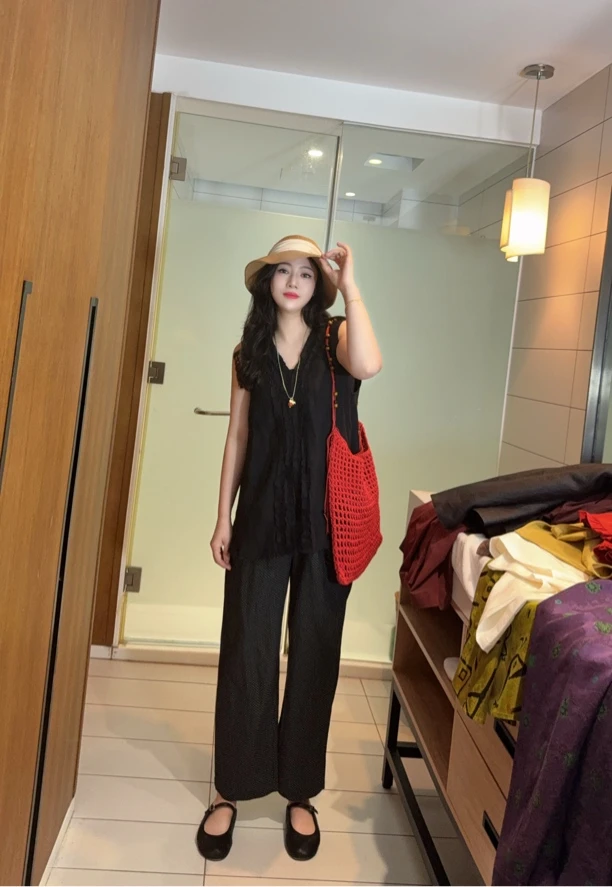 V领木耳边背心一套(no退换)