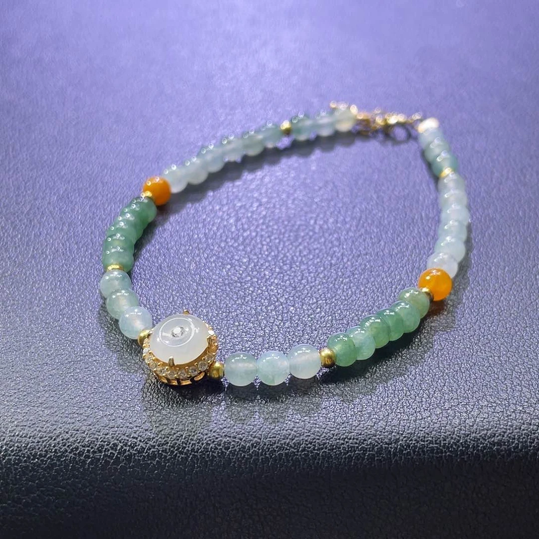 散珠翡翠展示勿拍缅甸翡翠一串不议价