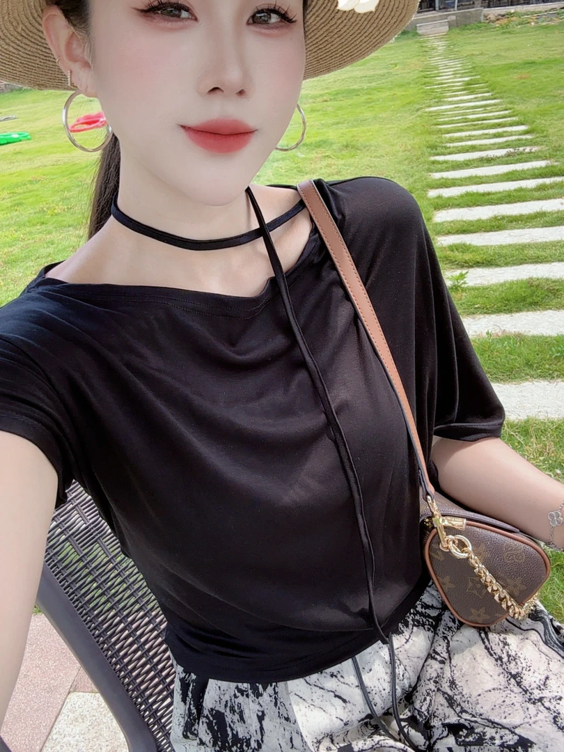恰逢景梅子自留款夏季t恤时尚显瘦气质超薄防晒衣挂脖飘带短袖女