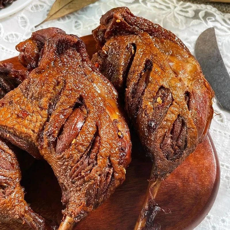 氮气锁鲜风干大鸭腿即食小吃下酒菜鸭货解馋小零食