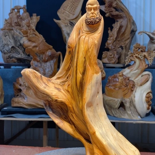 柏木（崖柏）根雕摆件