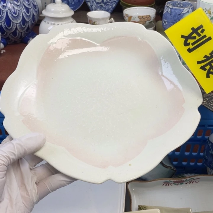 他家瓷器真美…开播了