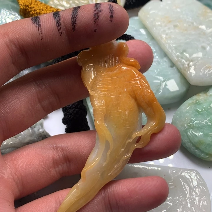 颈饰未镶嵌翡翠保真天然a货翡翠