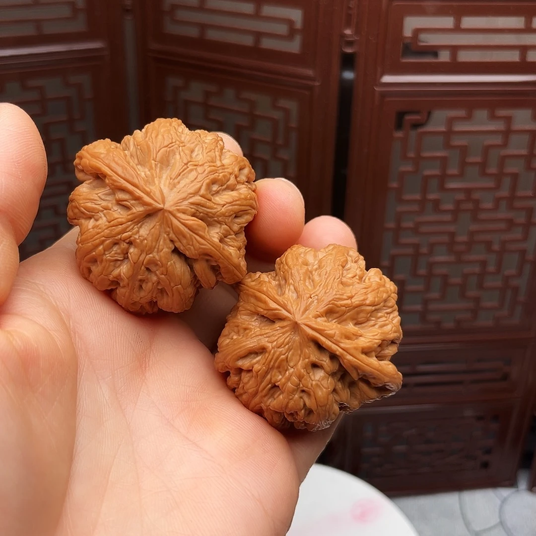 文玩核桃吊坠全品粗筋