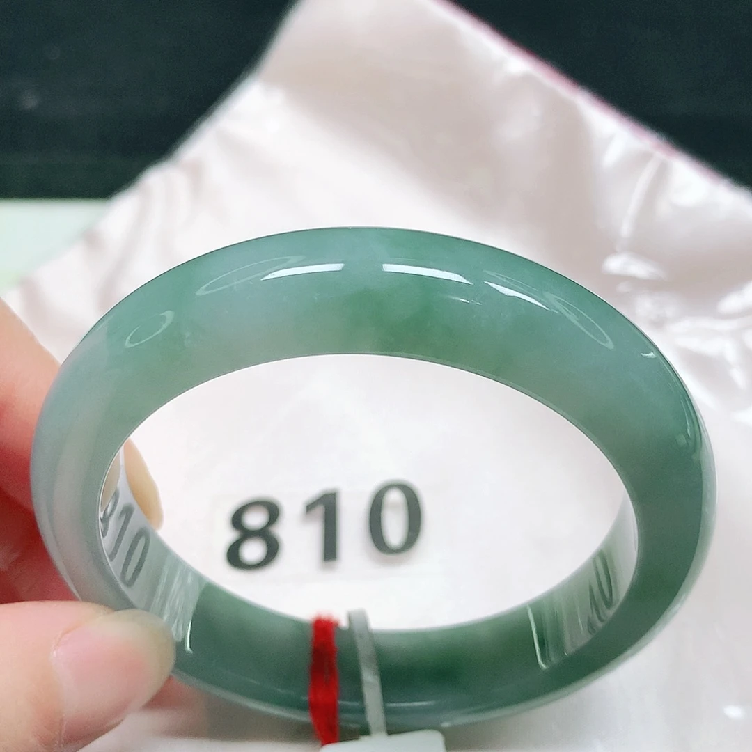 未镶嵌手镯翡翠68 号翡翠手镯