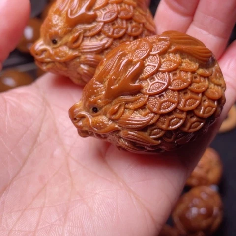 【闪购商品】手串/手链橄榄核35左右金币龙龟手球