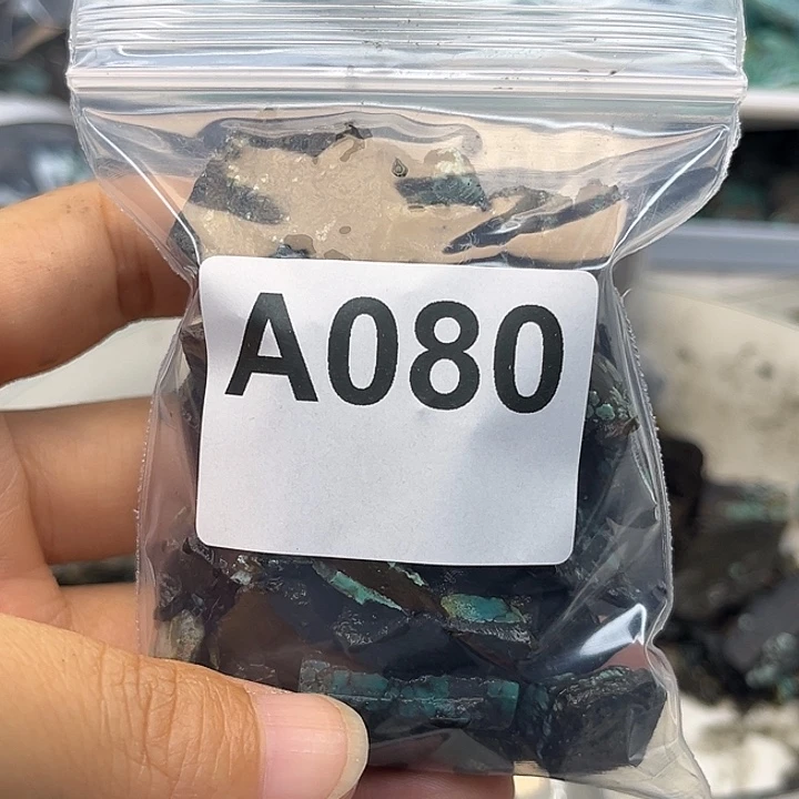张***阳玛瑙/玉髓未镶嵌佩饰