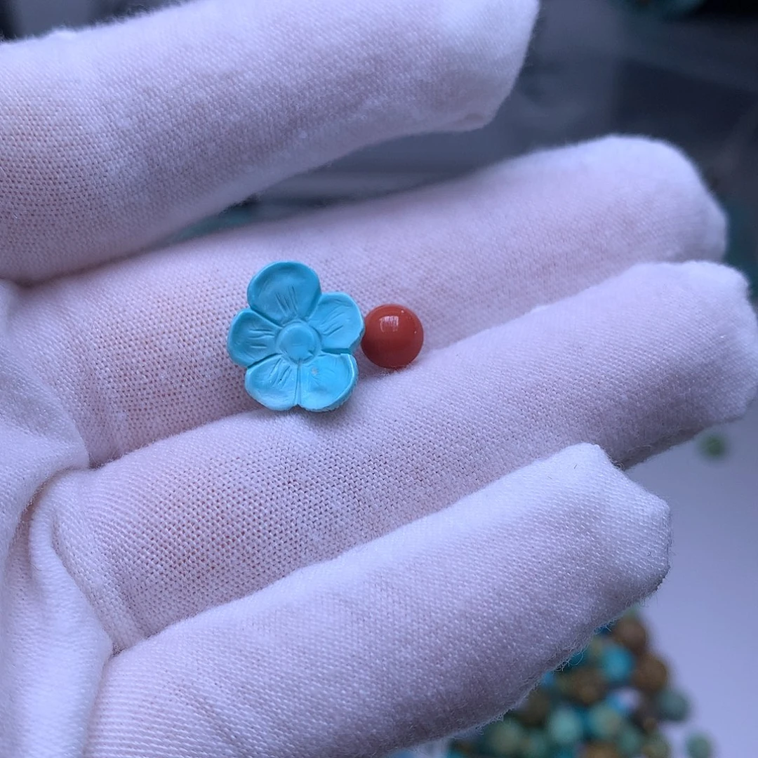 南红玛瑙未镶嵌珠宝奇石