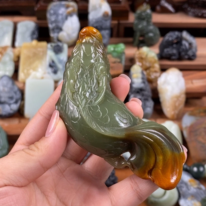 【闪购商品】未镶嵌和田玉把件明**月