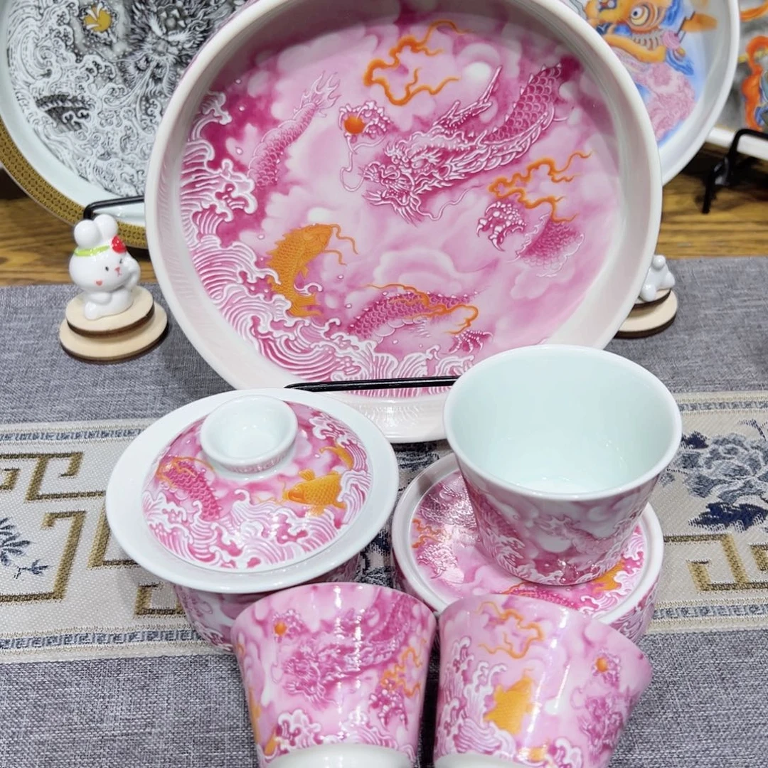 景德镇陶瓷学院等单位联合举办了