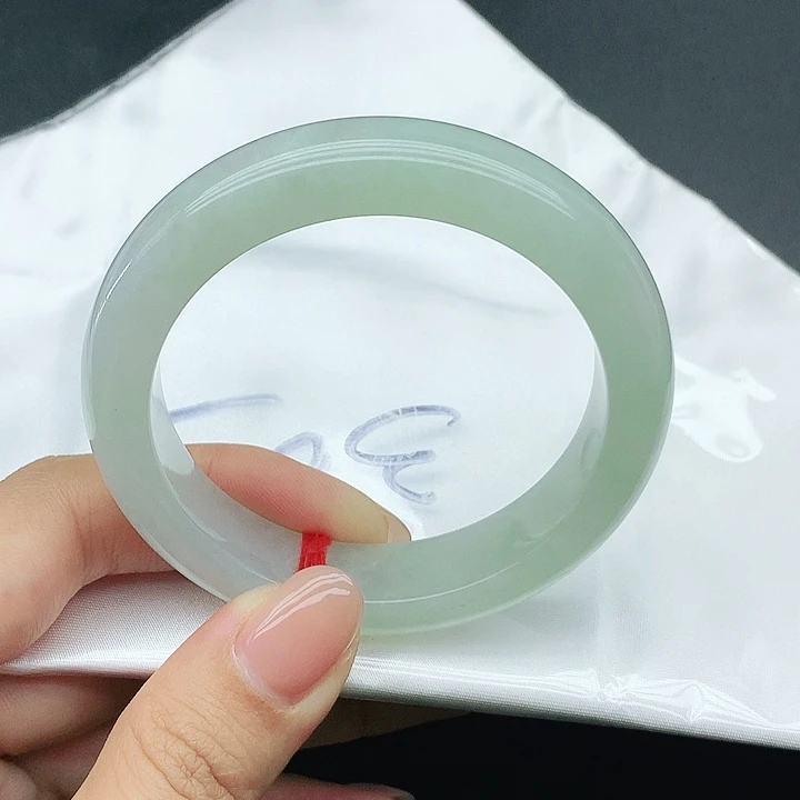 未镶嵌手镯翡翠303