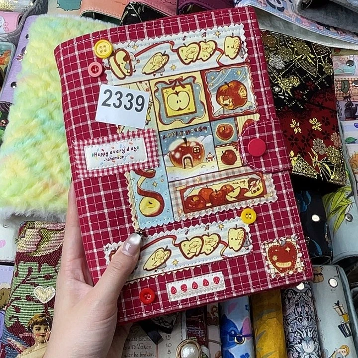 织绣A5活页不带纸2339