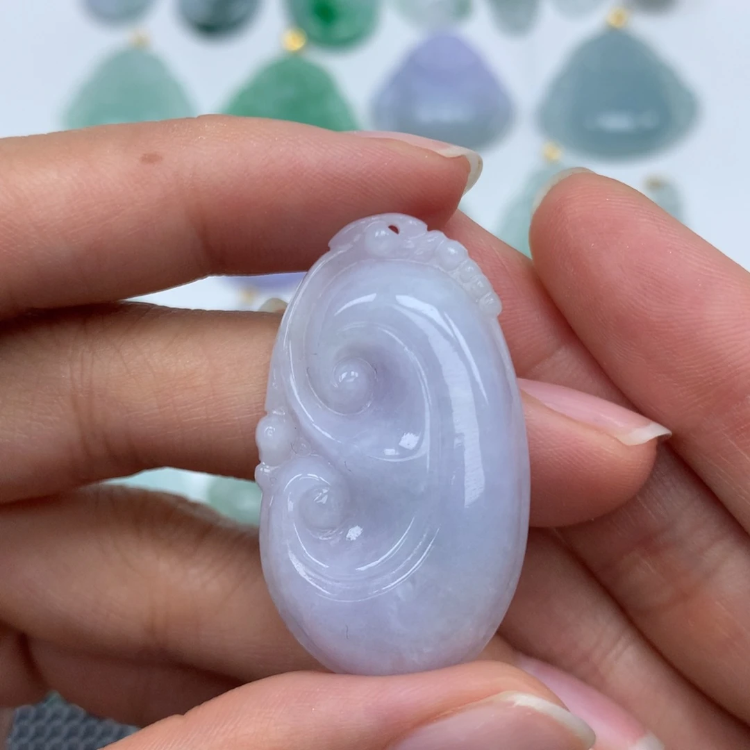 颈饰未镶嵌翡翠天然